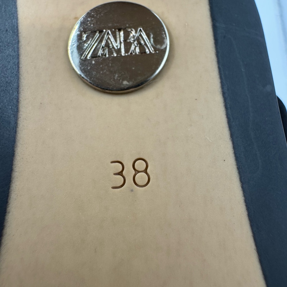 Zara Black Satin Ankle Strap Heels Pumps Pointed Toe 8 (38) - Picture 9 of 9